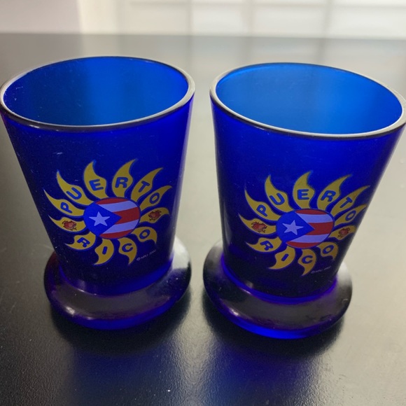 suveniers Other - Two shot glasses